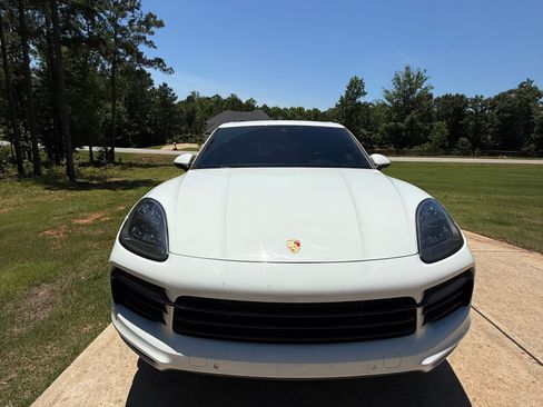 Used 2019 Porsche Cayenne S AWD/4WD image 5