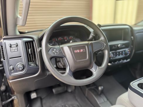 Used 2019 GMC Sierra 3500 4x4 Crew Cab w/ Sierra Convenience Package image 5