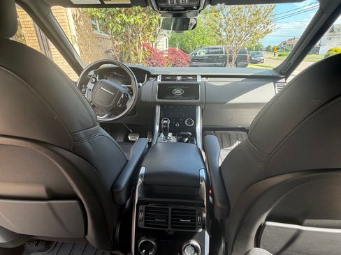 Used 2021 Land Rover Range Rover Sport HSE AWD/4WD image 9