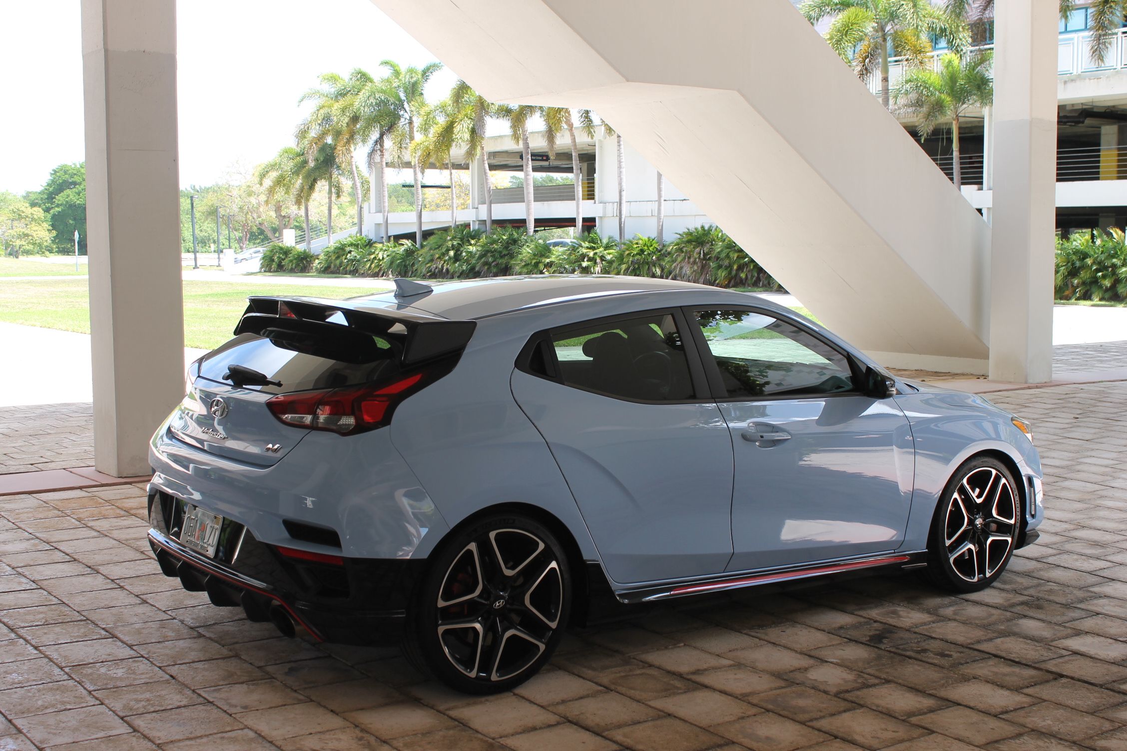 Used 2022 Hyundai Veloster N FWD image 2