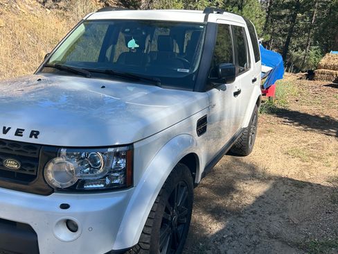 Used 2013 Land Rover LR4 HSE AWD/4WD image 14