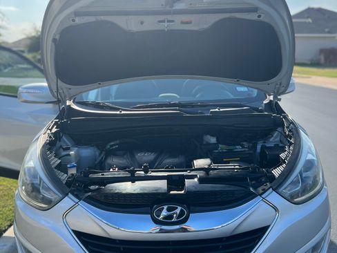 Used 2014 Hyundai Tucson Limited w/ Technology Package 02 FWD image 8