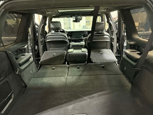 Used 2024 Jeep Grand Wagoneer Series II w/ Quick Order Packagew 28T image 14