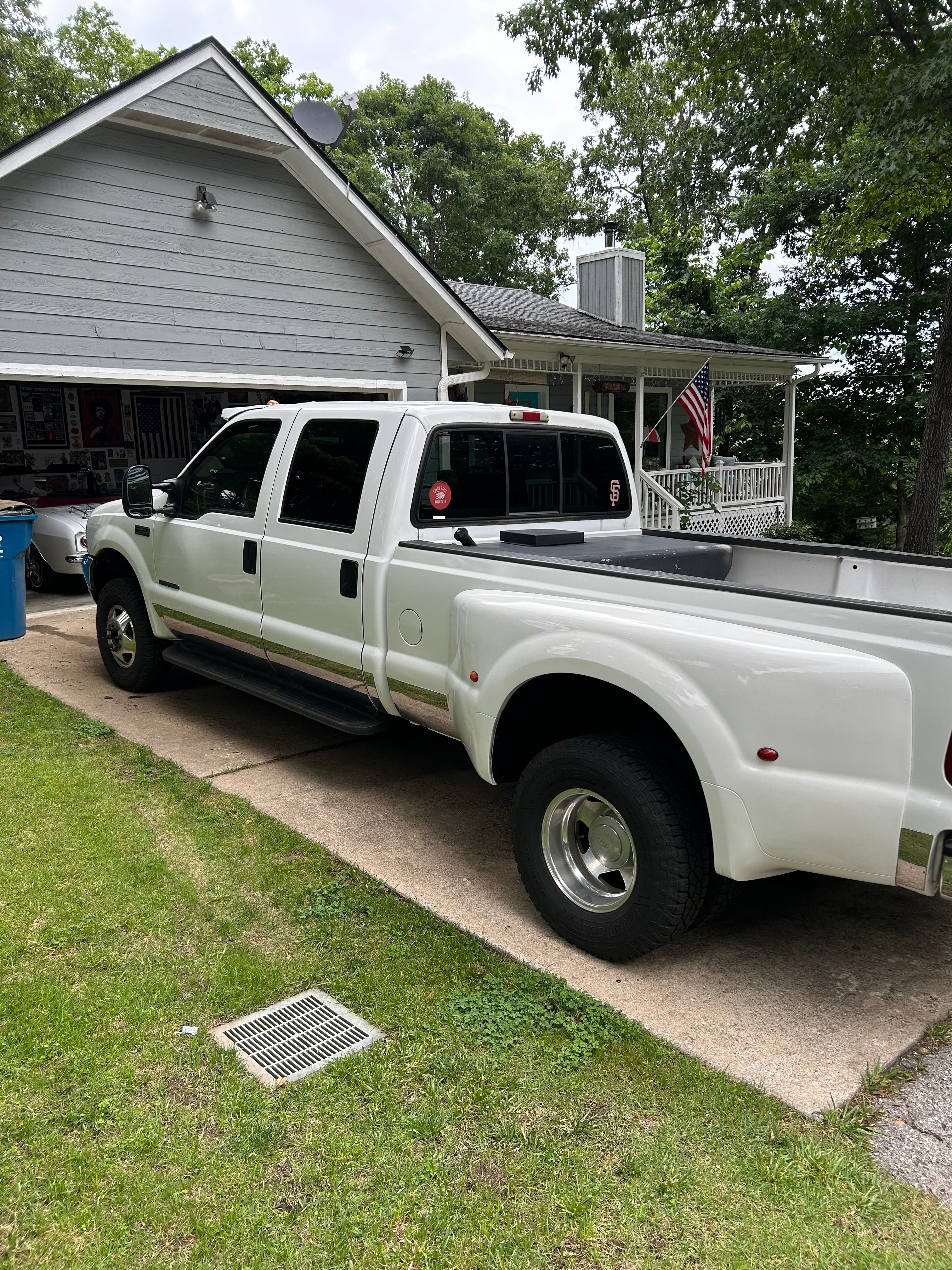 Used 2000 Ford F350 4x4 Crew Cab DRW Super Duty image 6