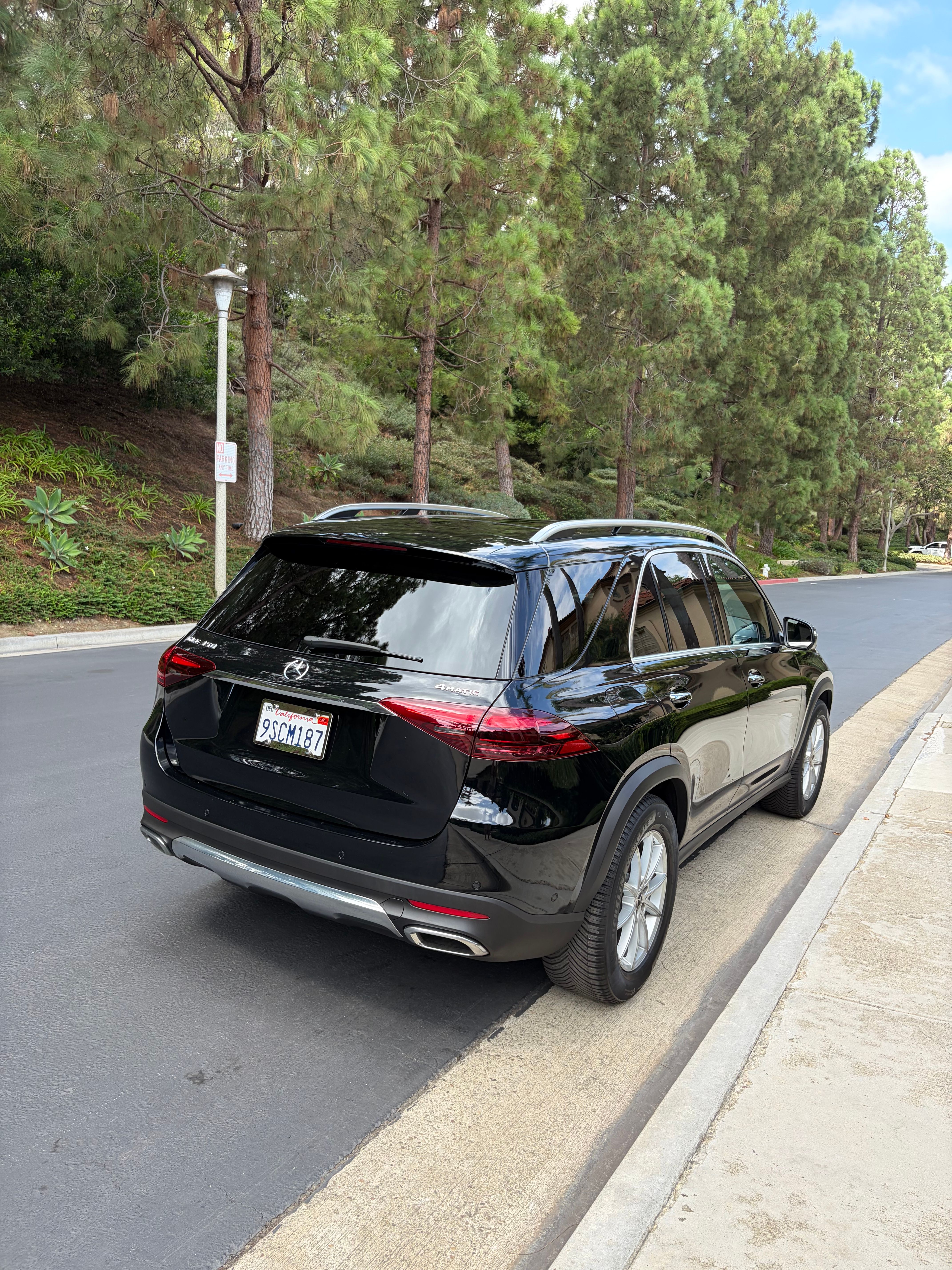 Used 2024 Mercedes-Benz GLE 350 4MATIC image 2