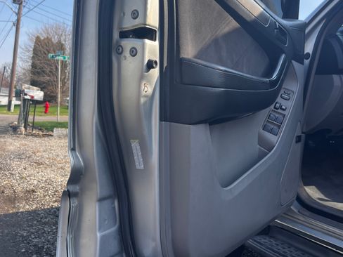 Used 2004 Toyota 4Runner Sport image 14