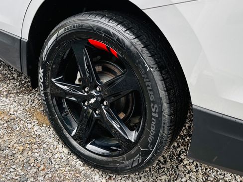 Used 2019 Chevrolet Equinox LT image 17