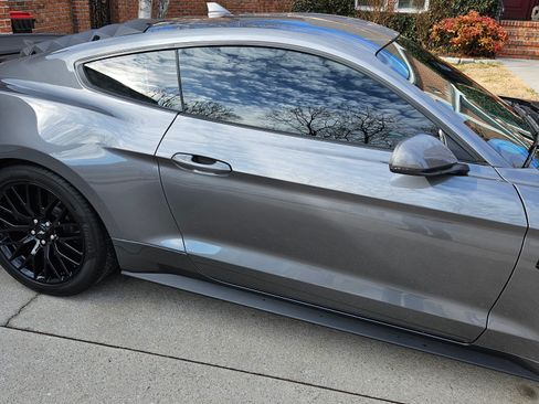 Used 2021 Ford Mustang GT Premium w/ GT Performance Package image 9