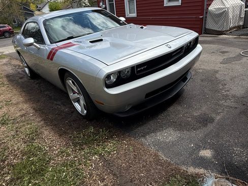 Used 2010 Dodge Challenger SRT8 w/ SRT Option Group II RWD image 15