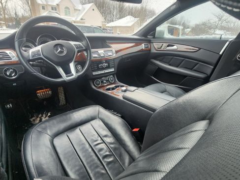 Used 2014 Mercedes-Benz CLS 550 4MATIC image 10