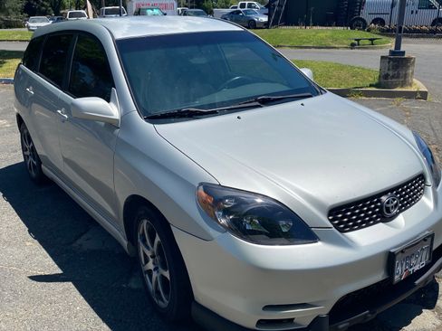 Used 2003 Toyota Matrix XRS FWD image 8