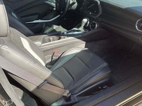 Used 2016 Chevrolet Camaro LT w/ RS Package image 12