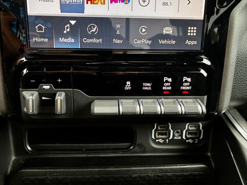 Used 2023 RAM 1500 Big Horn AWD/4WD image 22