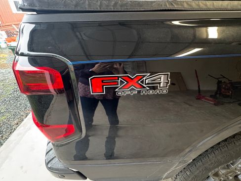 Used 2024 Ford Ranger XLT w/ Technology Package image 10