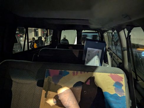 Used 1999 Chevrolet Express 3500 Extended Passenger w/ Preferred Equipment Group image 10