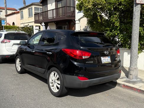 Used 2012 Hyundai Tucson Limited w/ Premium Pkg image 1