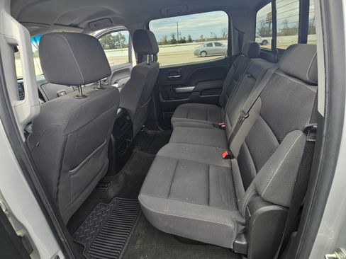 Used 2018 Chevrolet Silverado 1500 LT w/ Texas Edition image 8