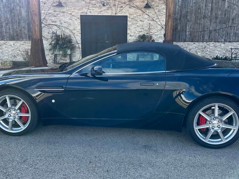 Used 2008 Aston Martin V8 Vantage Roadster RWD image 11