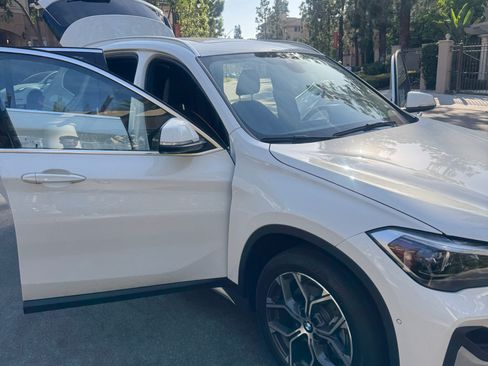 Used 2020 BMW X1 sDrive28i w/ Premium Package FWD image 13