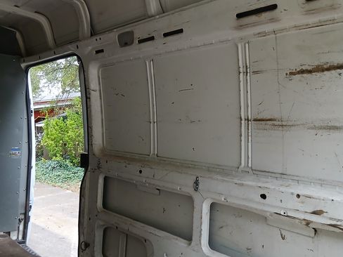 Used 2006 Dodge Sprinter 2500 w/ Comfort Seating Group image 19