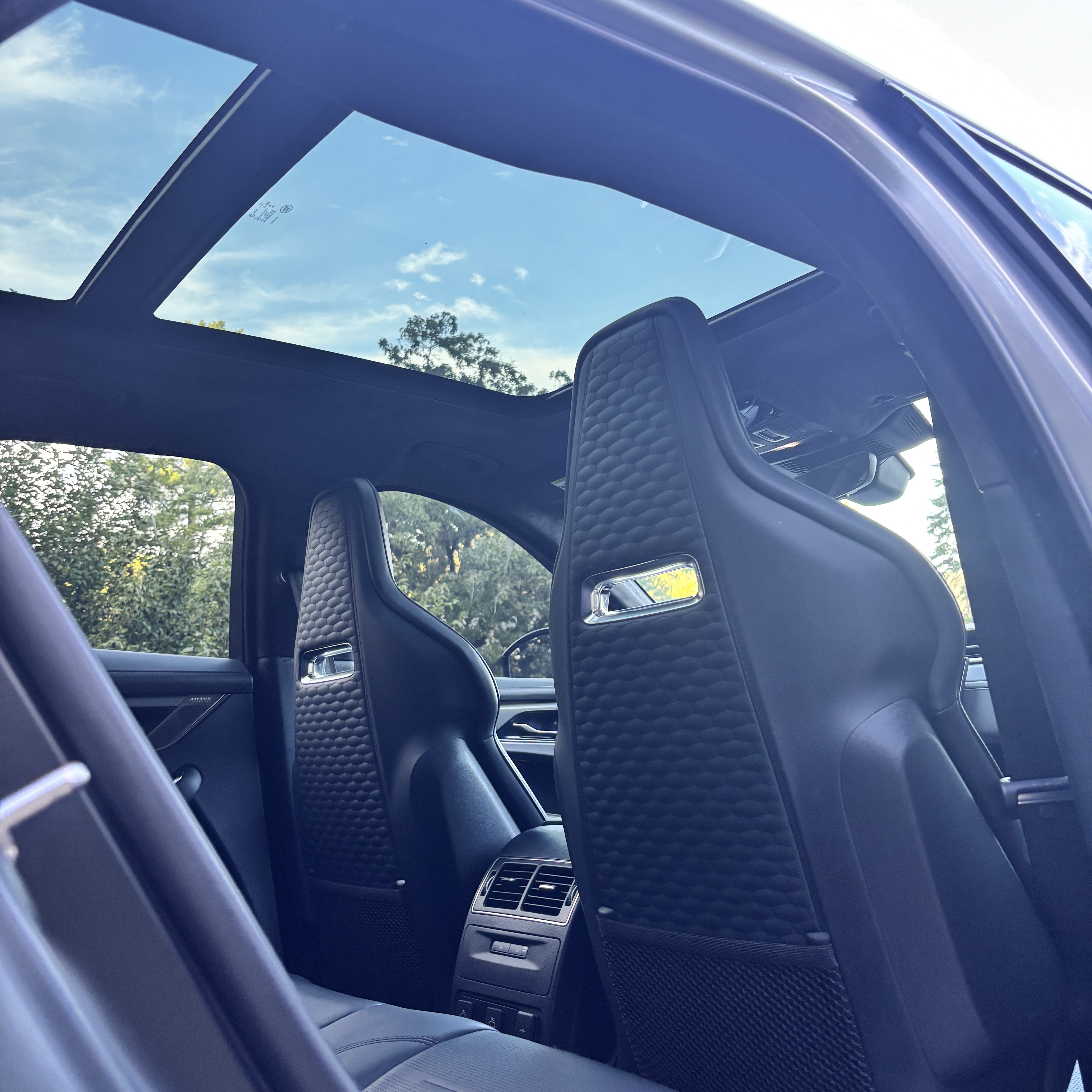 Used 2021 Jaguar F-PACE SVR AWD/4WD image 26