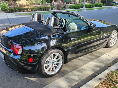 Used 2006 BMW Z4 3.0i image 5