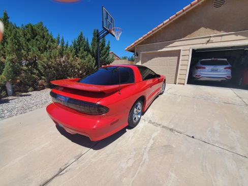 Used 1997 Pontiac Firebird Trans Am RWD image 17