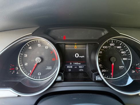 Used 2010 Audi A5 2.0T Premium Plus AWD/4WD image 4