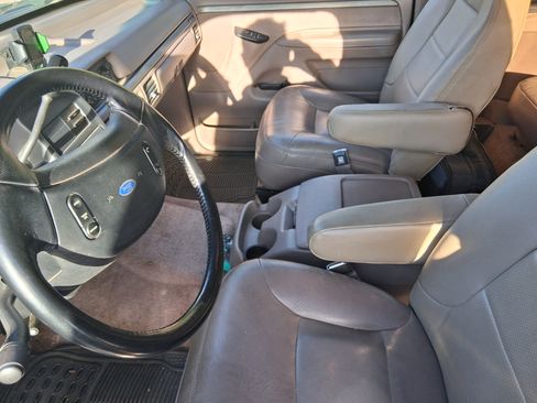 Used 1993 Ford Bronco image 9