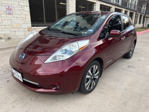 Used 2016 Nissan Leaf SL image 1