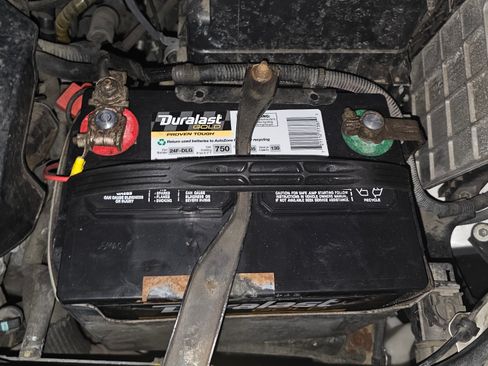 Used 2010 Toyota RAV4 Sport image 6