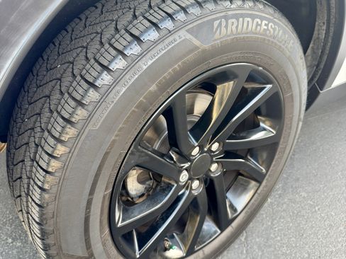 Used 2018 Land Rover Discovery Sport HSE image 6