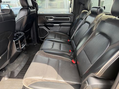 Used 2020 RAM 1500 Laramie w/ Sport Appearance Package AWD/4WD image 19