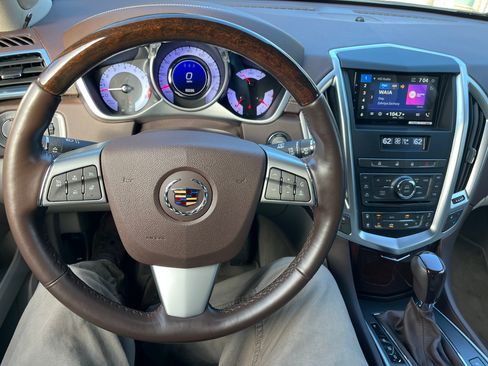 Used 2012 Cadillac SRX Luxury FWD image 10