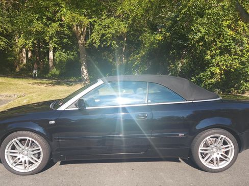 Used 2009 Audi A4 2.0T FWD image 4