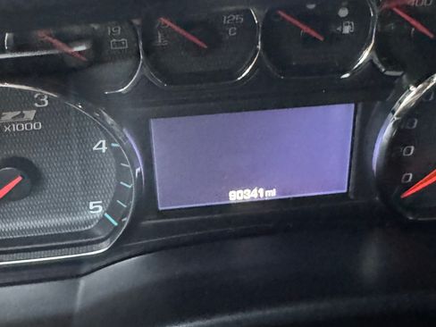 Used 2017 Chevrolet Silverado 2500 LTZ image 12