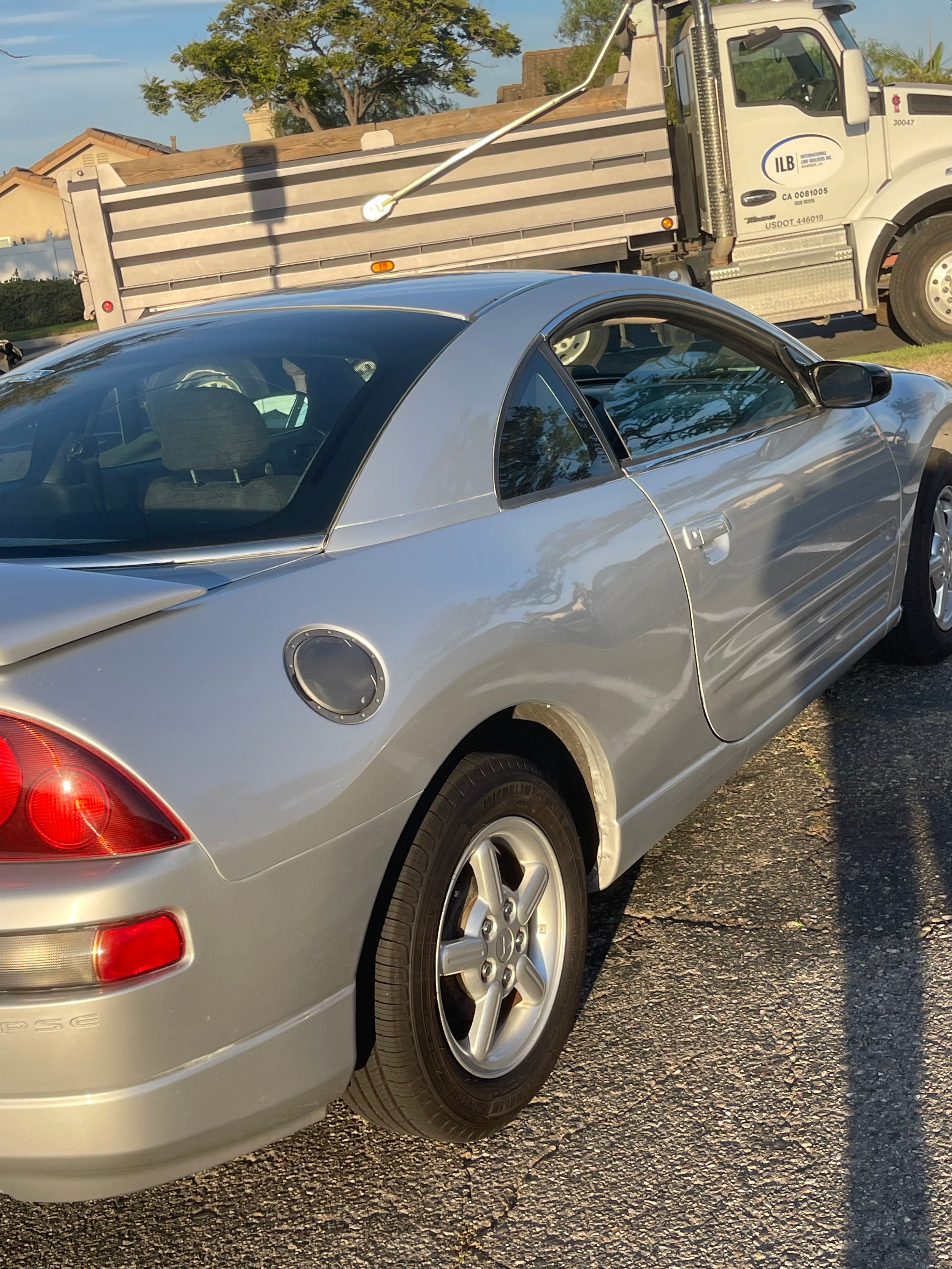 Used 2002 Mitsubishi Eclipse RS FWD image 9