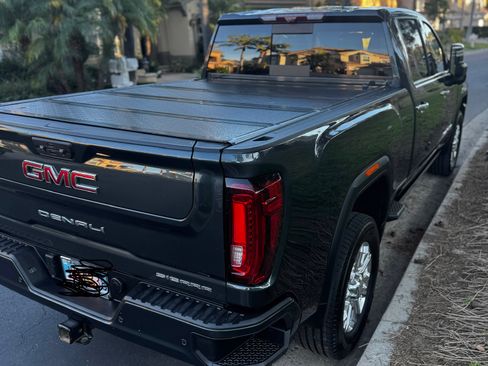 Used 2022 GMC Sierra 2500 Denali w/ Denali Ultimate Package image 6