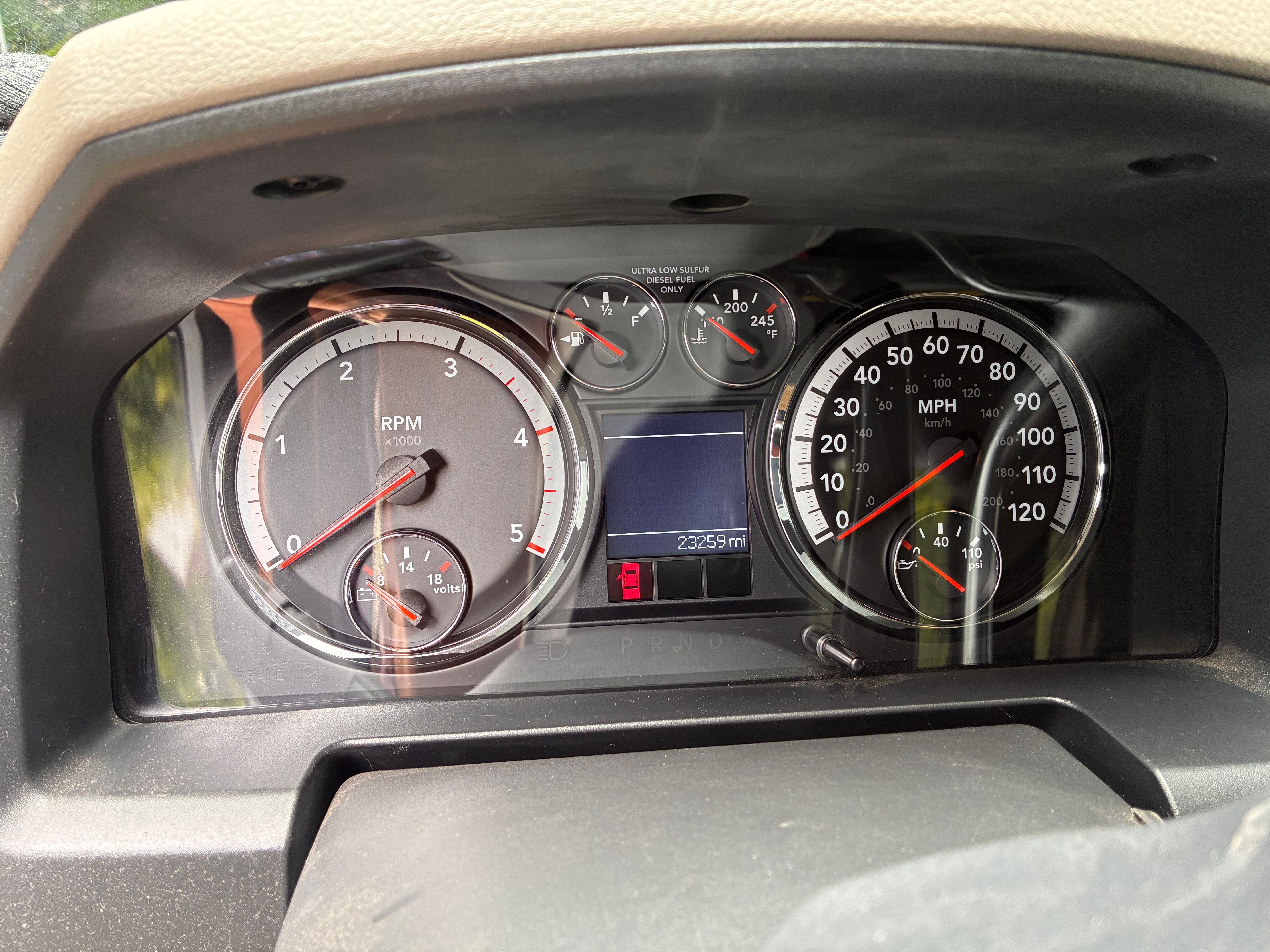 Used 2010 Dodge Ram 3500 Truck SLT w/ Big Horn Regional Package AWD/4WD image 2