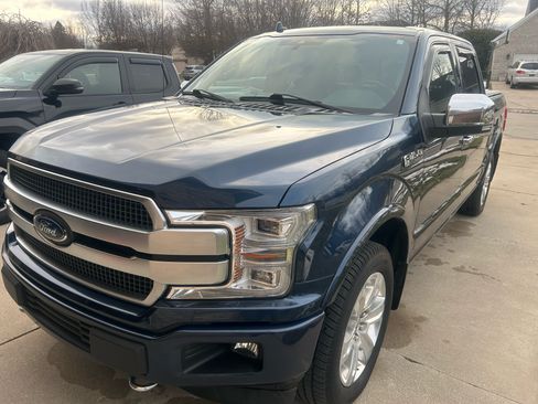 Used 2019 Ford F150 Platinum w/ Equipment Group 701A Luxury image 2