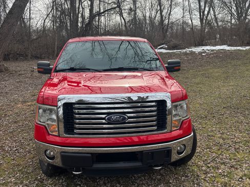Used 2012 Ford F150 XLT w/ XLT Chrome Pkg image 2