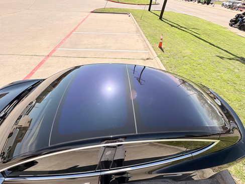 Used 2018 Tesla Model 3 Long Range image 16