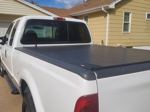 Used 2000 Ford F250 2WD SuperCab Super Duty image 2