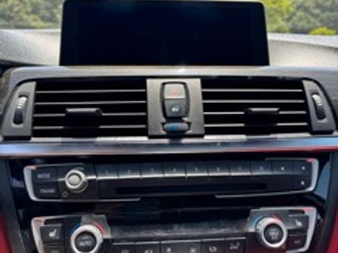 Used 2015 BMW 435i Coupe image 10