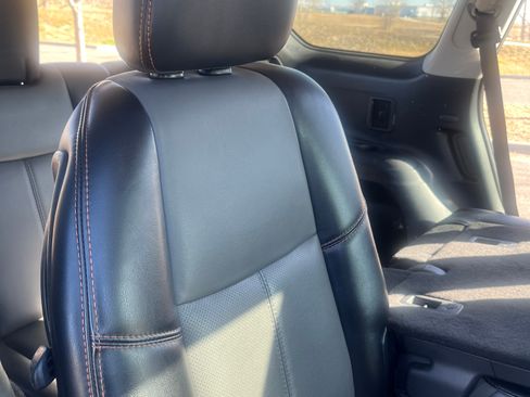 Used 2020 Nissan Pathfinder SL image 26