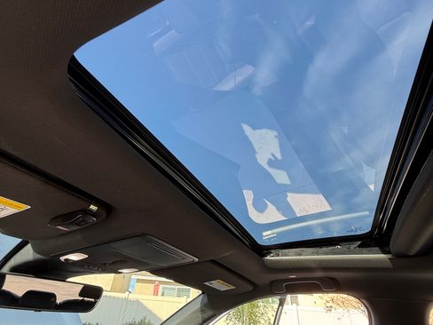 Used 2024 Honda CR-V Sport-L image 22