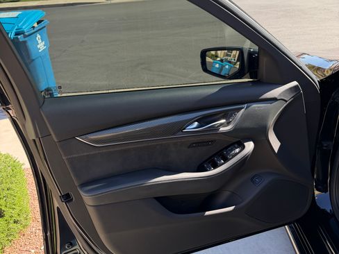 Used 2023 Cadillac CT5 V Blackwing image 9