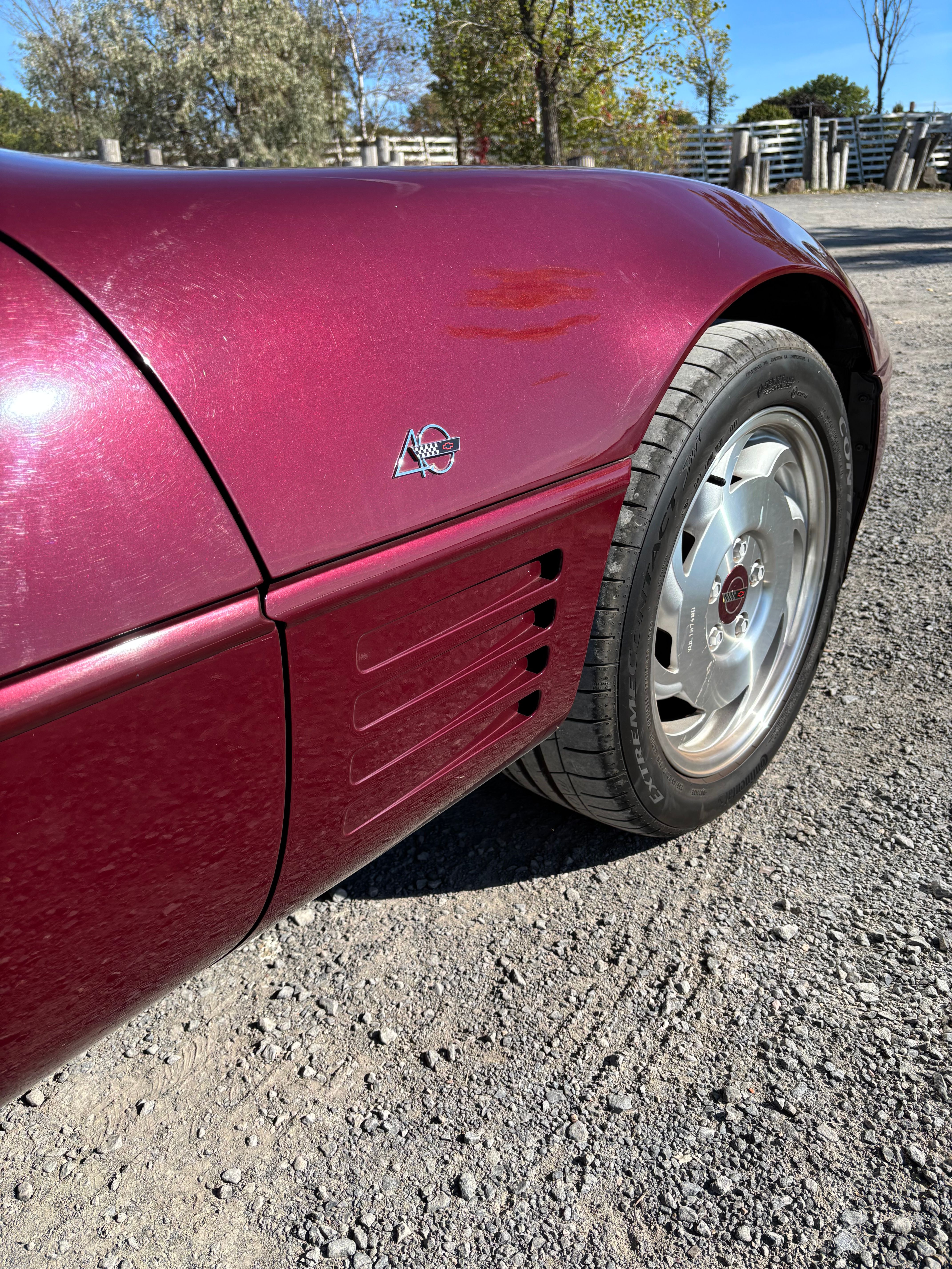 Used 1993 Chevrolet Corvette Coupe RWD image 6