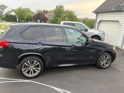 Used 2015 BMW X5 xDrive50i AWD/4WD image 2