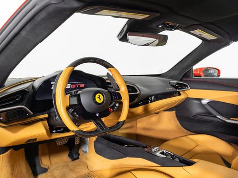 Used 2024 Ferrari 296 GTS image 18